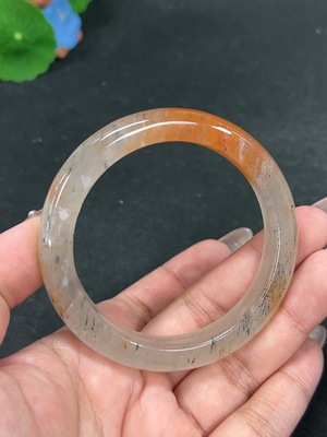H41946733 非洲翠(独龙玉)正圈手镯 圈口56.6 货品总重约43g