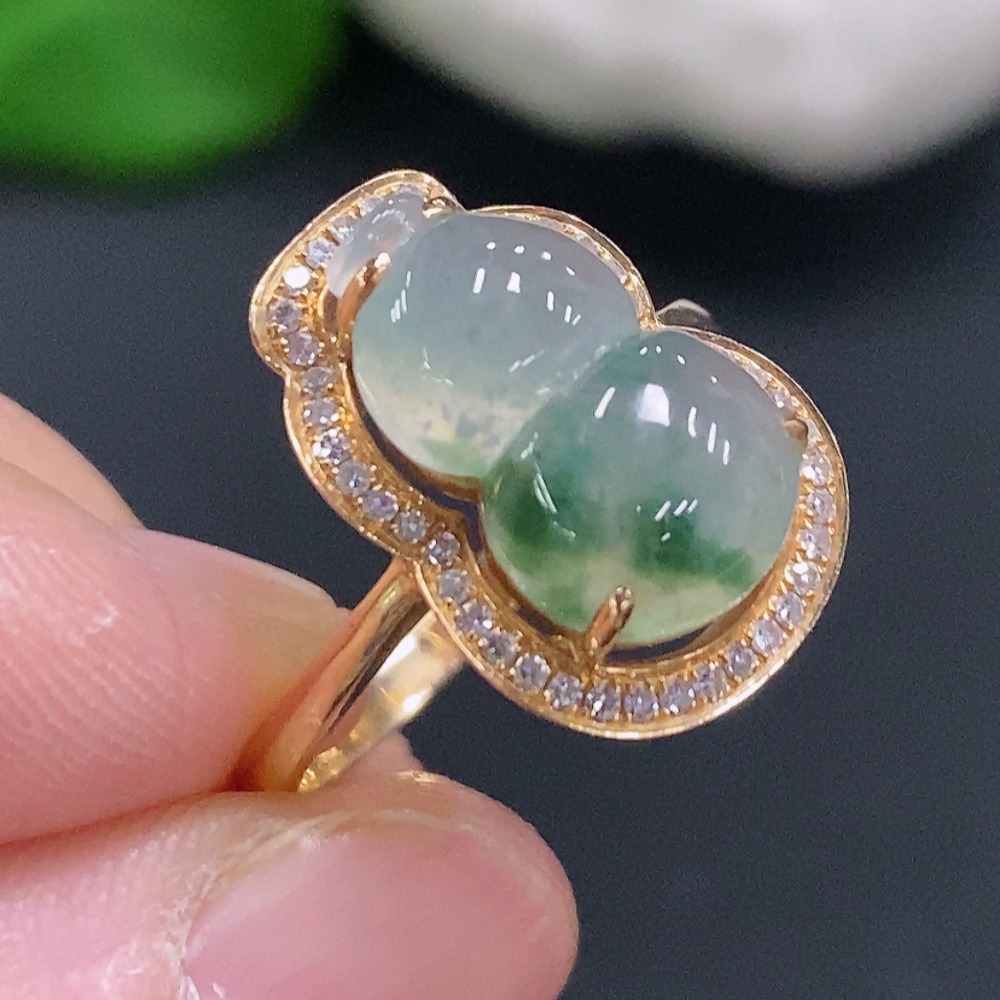 F33884107 Jadeite Gourd Inlaid Ring 18K Gold Size 14 Total Weight Approx 4.4g (With Diamond Accents)