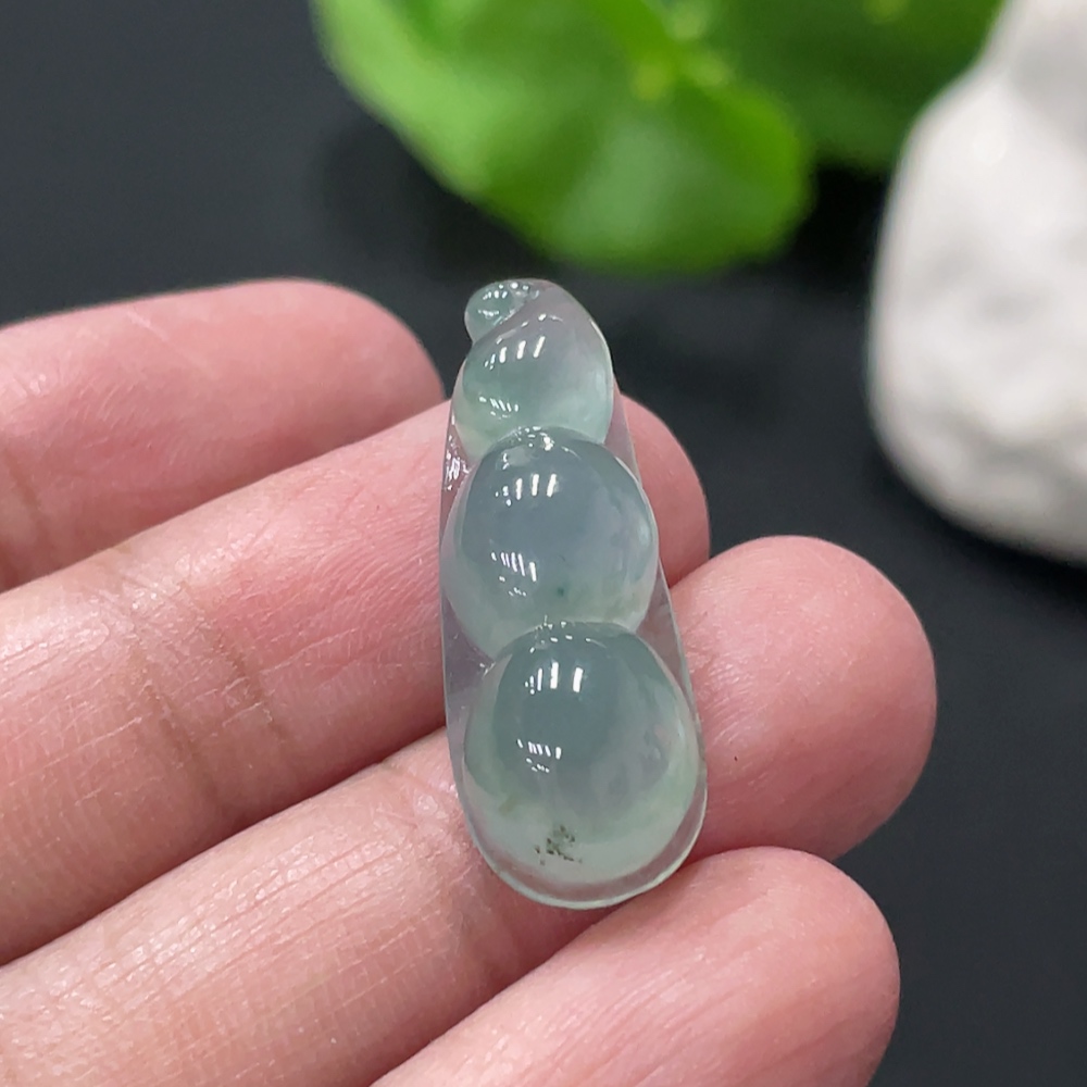 F34019547 Jadeite Fu Dou Pendant Total Weight About 3.2g