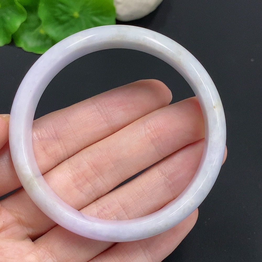 F30512886 Jadeite Round Bangle, Total Weight Approx. 43.4g, Size 56.3
