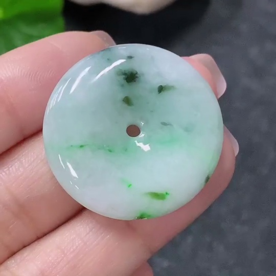 F34043282 Jadeite Pendant Peace Buckle Total Weight Approx. 9g