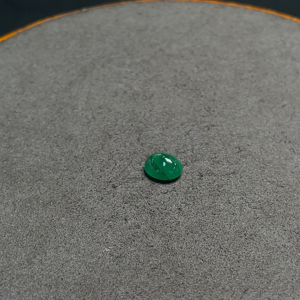 C34008552 Emerald rough stone clarity enhanced total weight approximately 1.41 carats