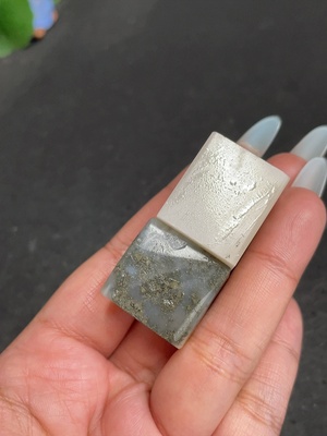 H31574577 寿山石         货品总重约50.1g