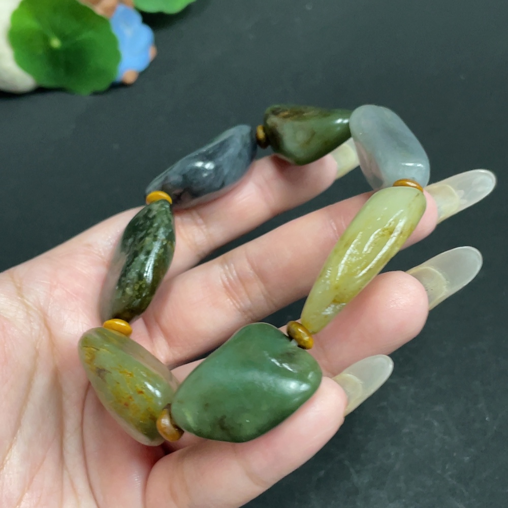 H28273682 Hetian Jade Bracelet (Undetermined Skin Color Origin, Total Weight Approx. 88.7g)