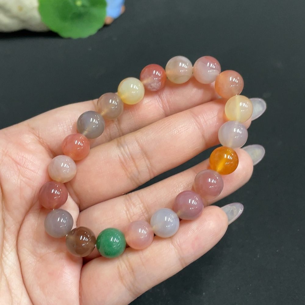 H33932226 Yanyuan Agate Bracelet, approx. 9.4mm, total weight approx. 25.6g, with stone impurities