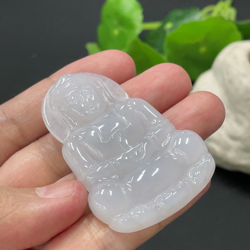 F34019463 Jadeite Guanyin Pendant Total Weight: Approx. 18.1g