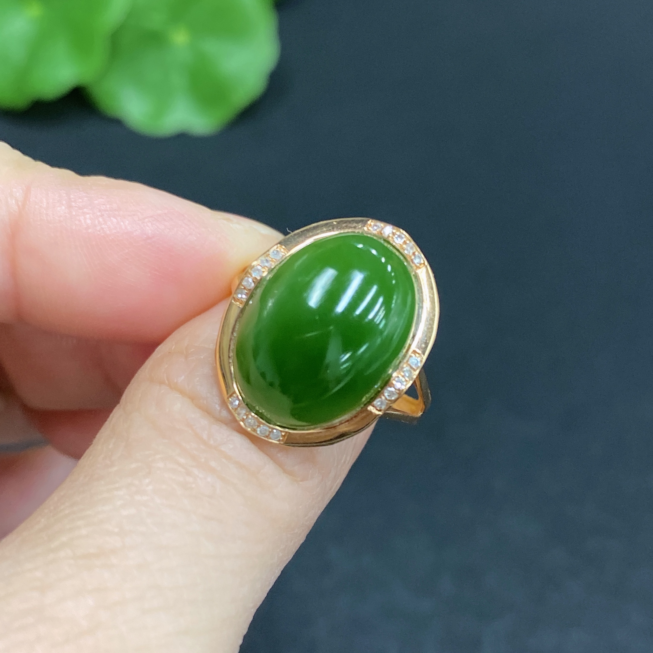 H33859040 Hetian Jade Inlay Ring 18k Gold Size 14 with Diamond Inlay Total Weight Approx. 4.1g