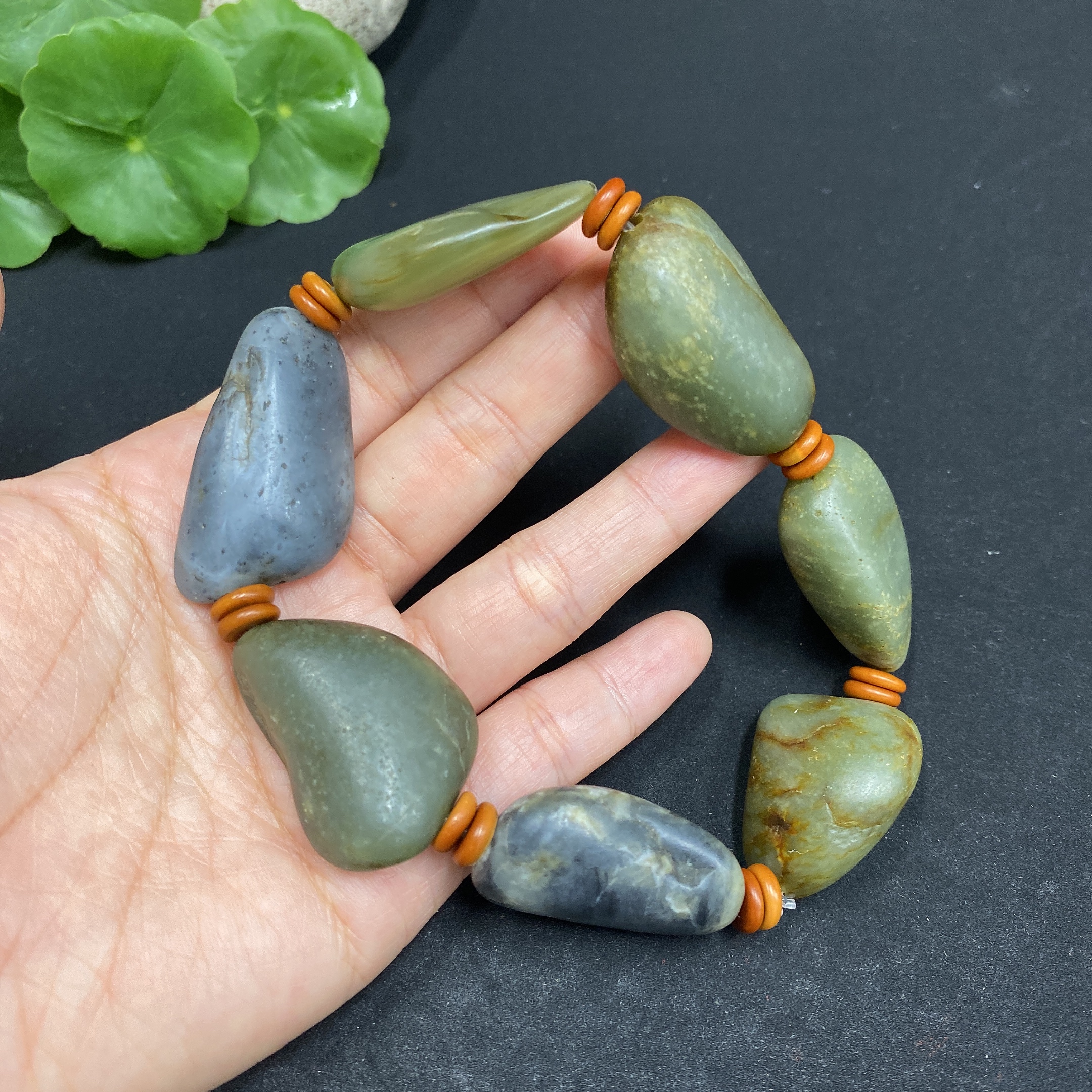 H31693990 Hetian Jade Bracelet, Undetermined Skin Color Origin, Non-Hetian Jade Beads Included, Contains Other Mineral Components, Total Weight Approx. 88.2g