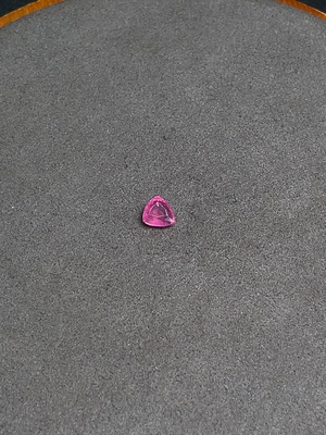 C32746179 Spinel Loose Stone Total Weight Approx.1.10Ct