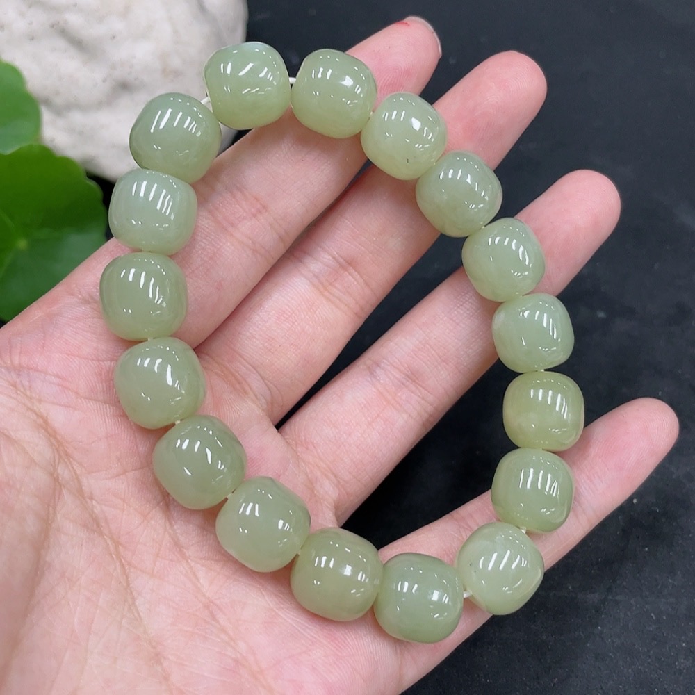H30561660 Hetian Jade Bracelet, Approx. 11.5mm, Total Weight Approx. 51.2g