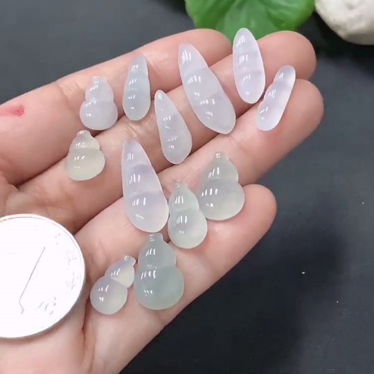 F17943571 Jadeite Inlay Piece
