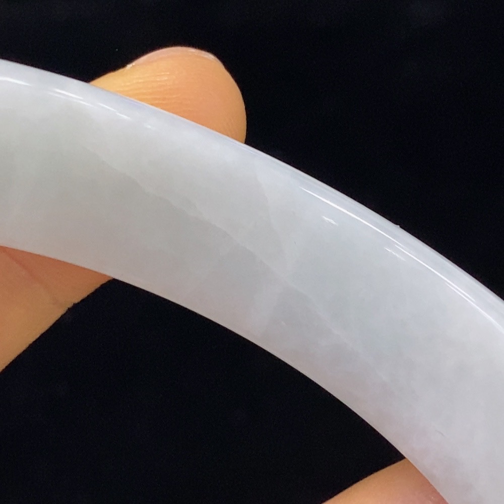 F34974104 Jadeite Round Bangle Size 57.5 Total Weight Approximately 64.53g With Crack