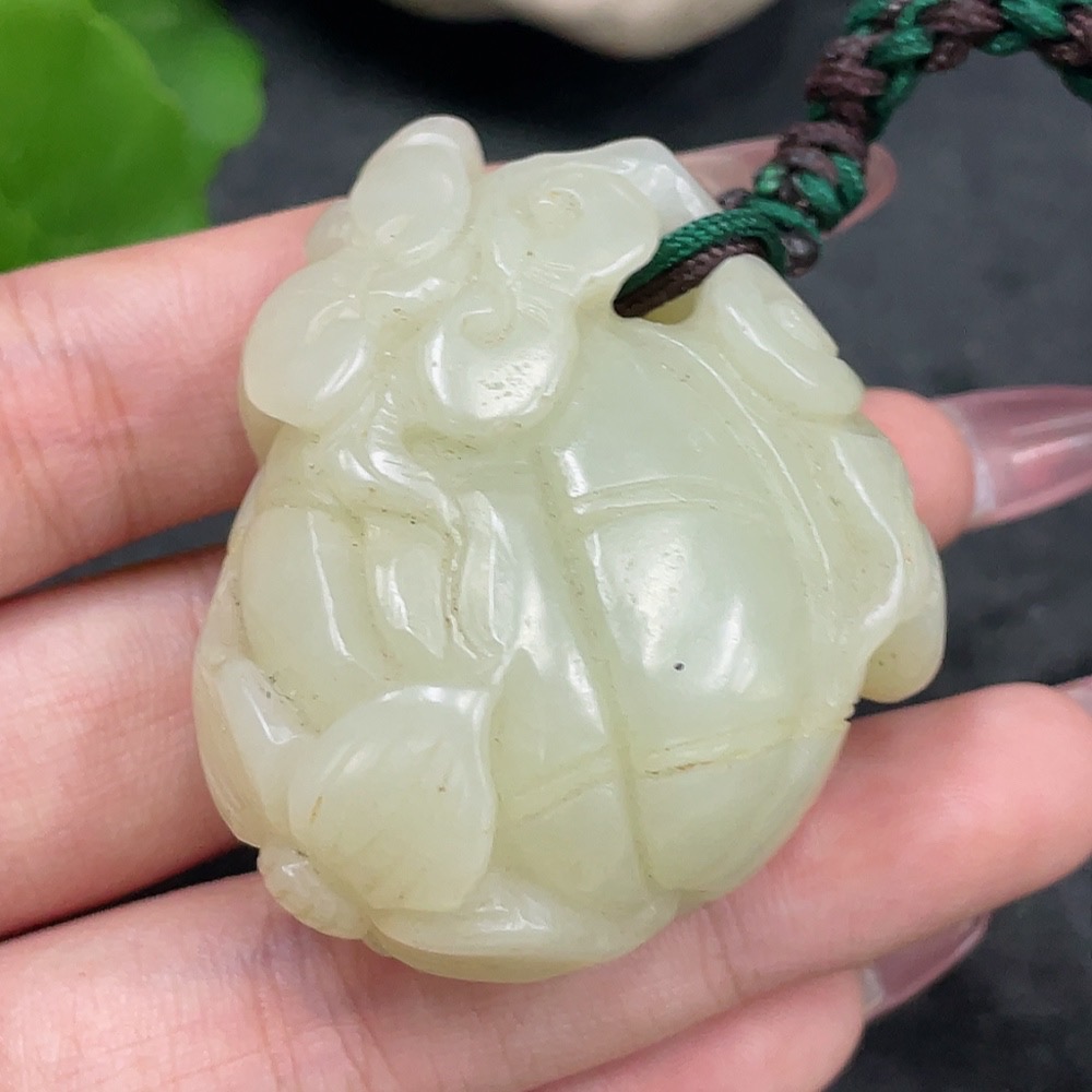 H33944937 Hetian Jade Handheld Piece