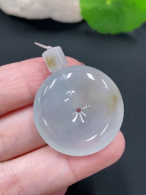 F24787490 JadeitePeace Knot Pendant, Total Weight Approx. 11.4g