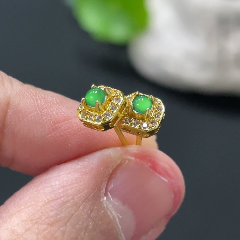 F34059170 Jadeite cabochon stud earrings pair non-gold setting total weight approx. 0.7g