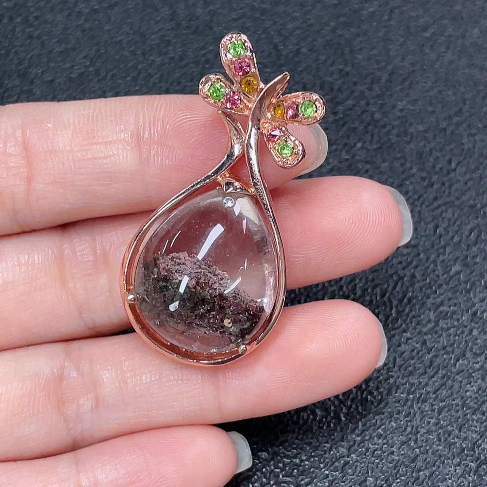 C34038610 Crystal Pendant Non-Gold Total Weight Approx. 12.01g