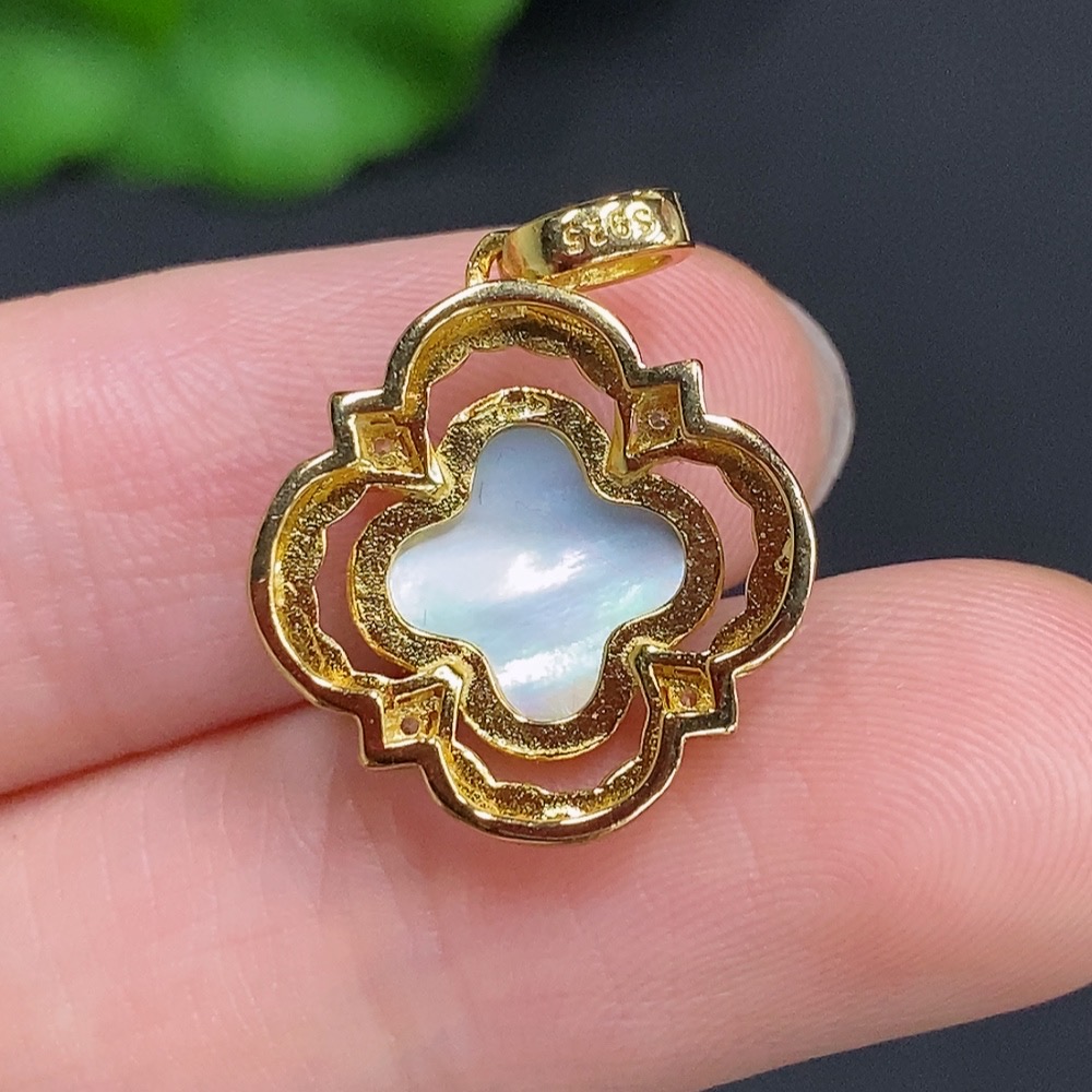 F32756349 Jadeite Inlaid Pendant Non-Gold Inlaid Total Weight Approximately 1.7g