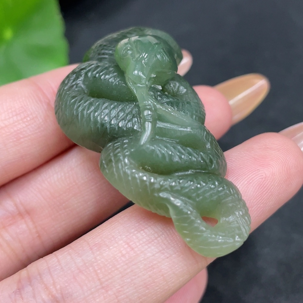 H32704767 Hetian Jade Pendant Snake Total Weight About 16.7g