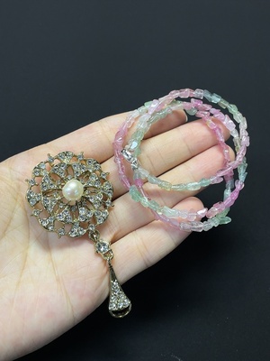 C46535463 珍珠胸针+碧玺珠链 可见有机物 非金 货品总重约18.51g 一手走