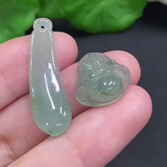 F34962169 Jadeite Pendants Sell as a Lot
