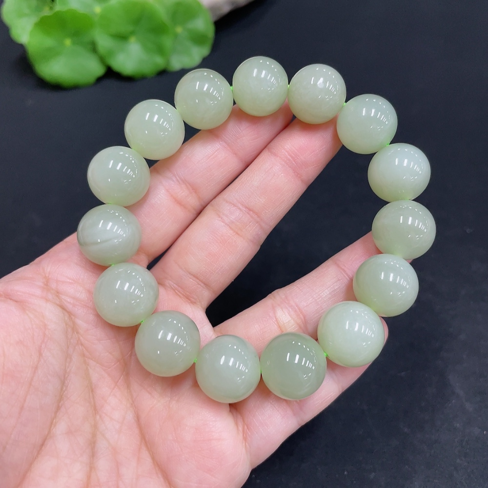 H35109838 Hetian Jade Bracelet, approx. 13.8mm, total weight approx. 62.8g