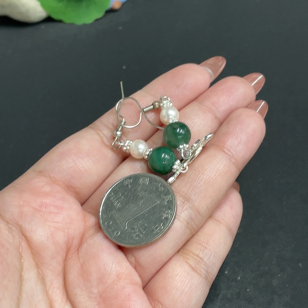 H34010710 African Emerald (Dulong Jade)