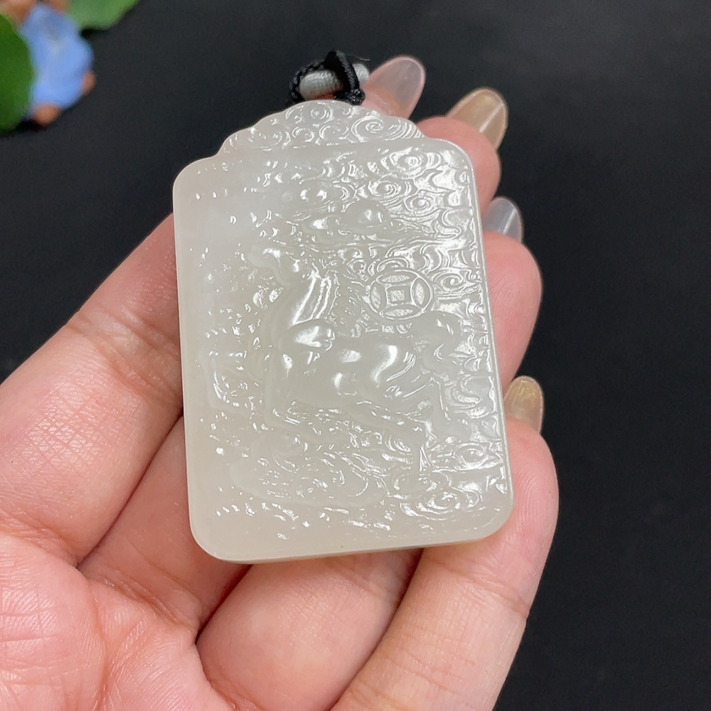 H31678456 Hetian Jade Pendant - Immediate Success Upon Arrival