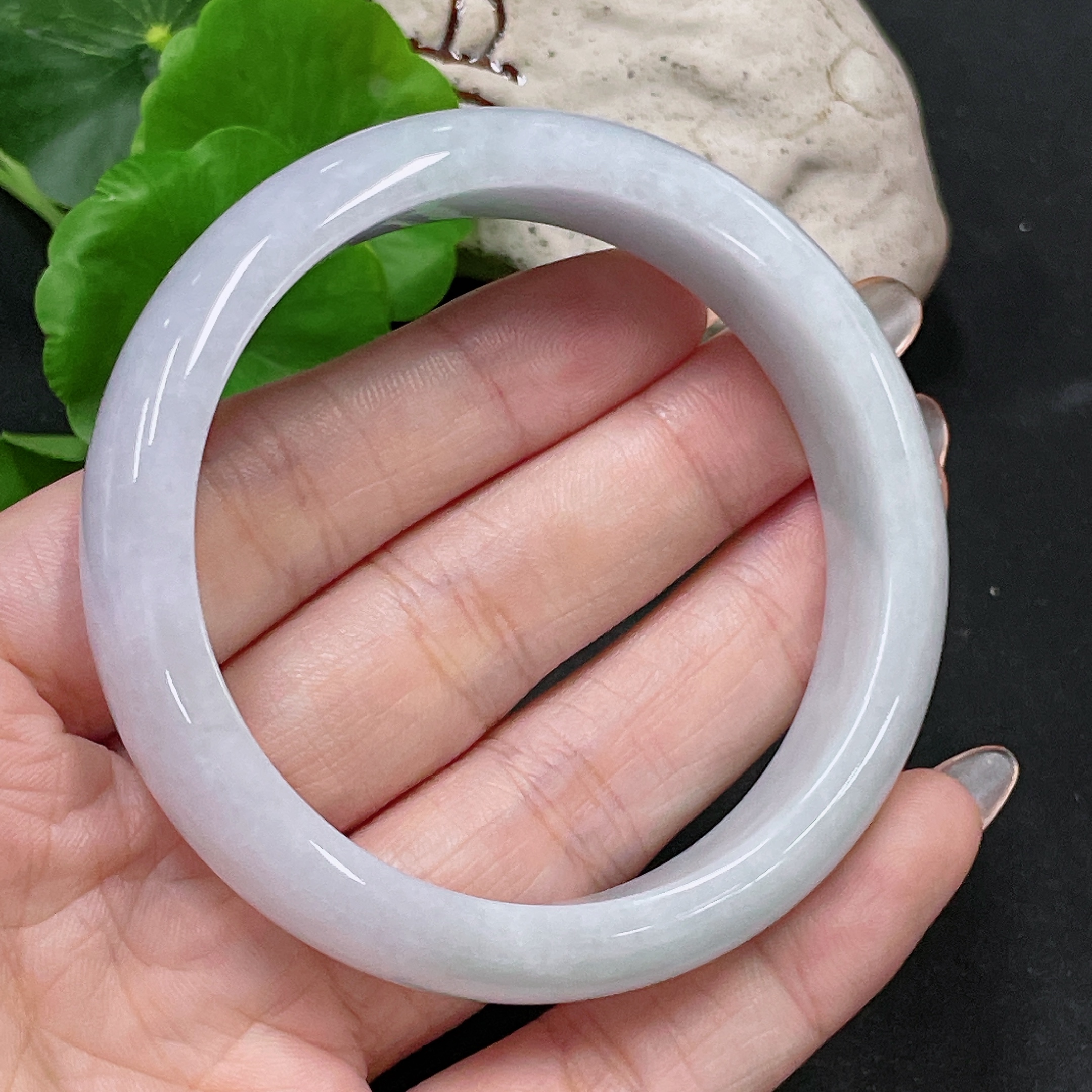F34984440 Jadeite Round Bangle Total Weight Approx. 58.45g Size 56