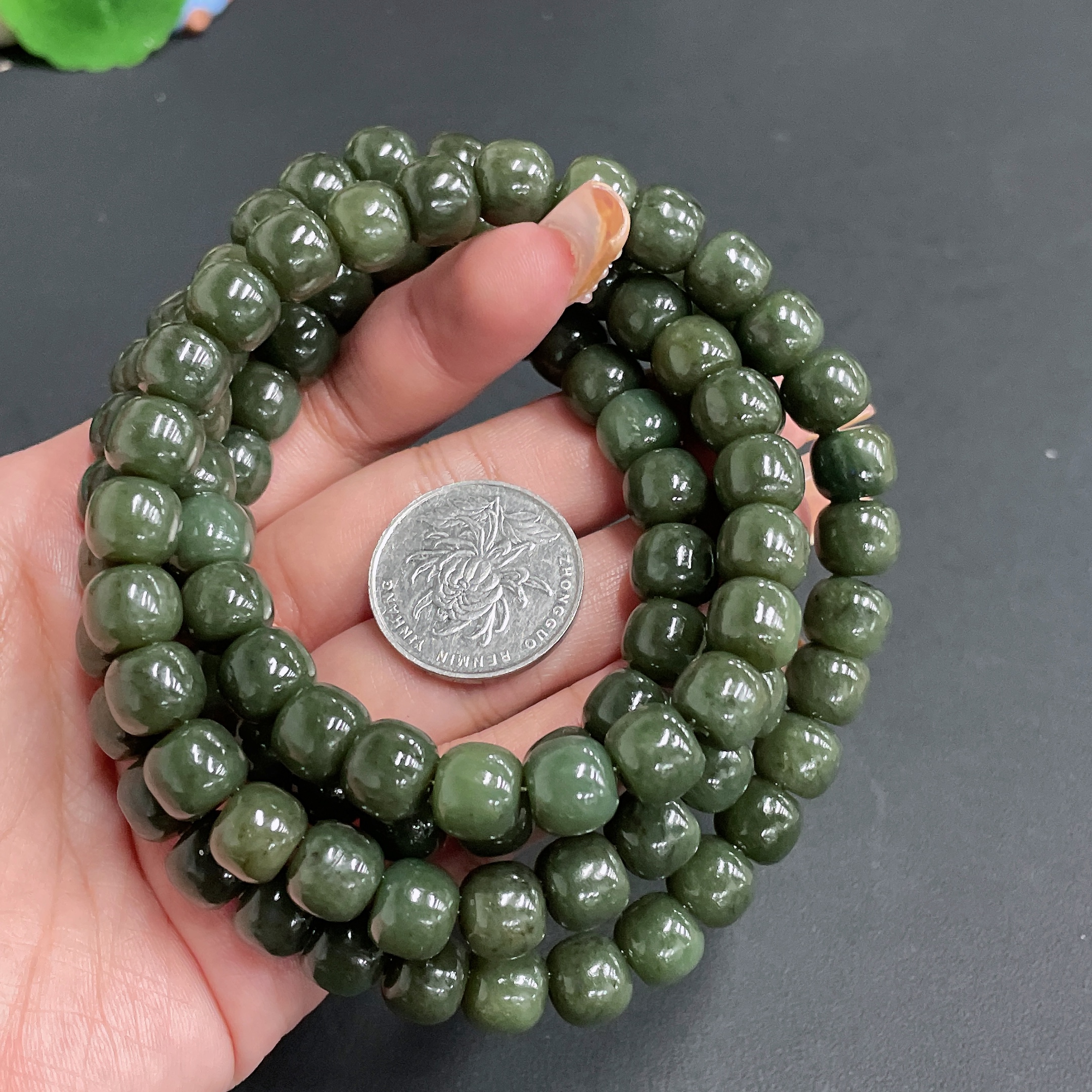 H21381183 Hetian Jade Chain Beads 10mm Approx. Total Weight 170g