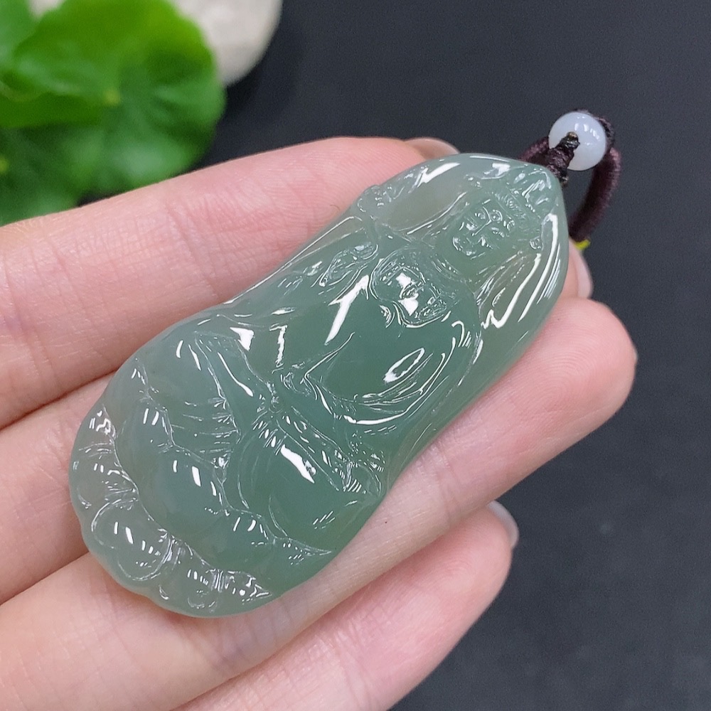 F34060346 Jadeite Guanyin Pendant Total Weight Approx. 17.8g (including rope weight)