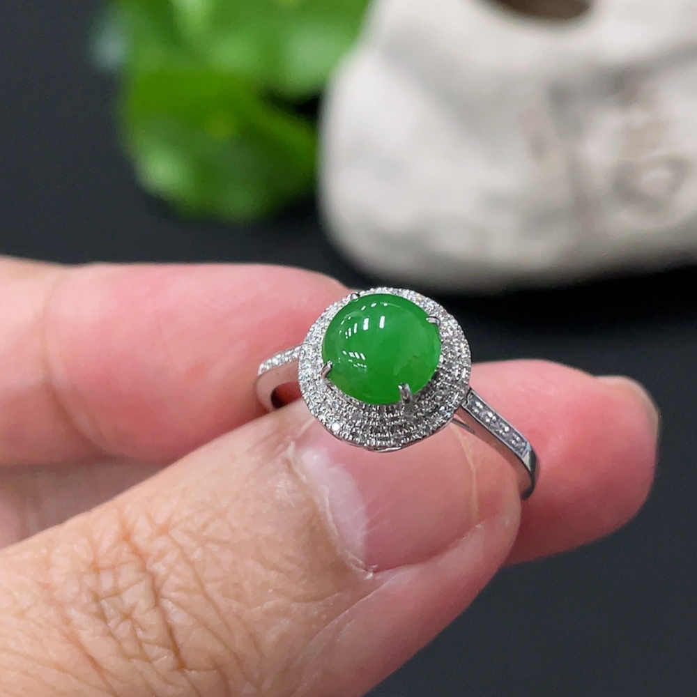 F34018362 Jadeite Cabochon Inlaid Ring 18K Gold Setting Size 14 Total Weight Approx. 1.5g