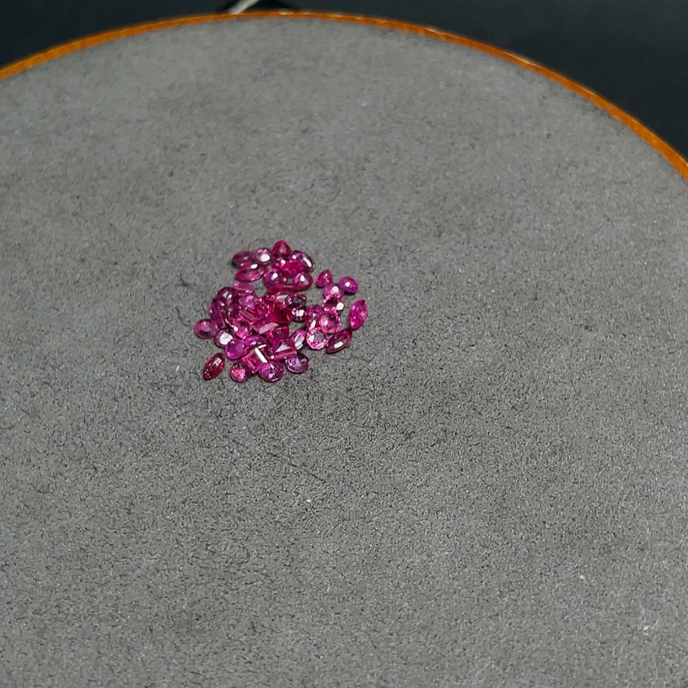 C34992510 Ruby Rough Stone Total Weight Approx. 3.98 Carats Sell as a Lot 20+