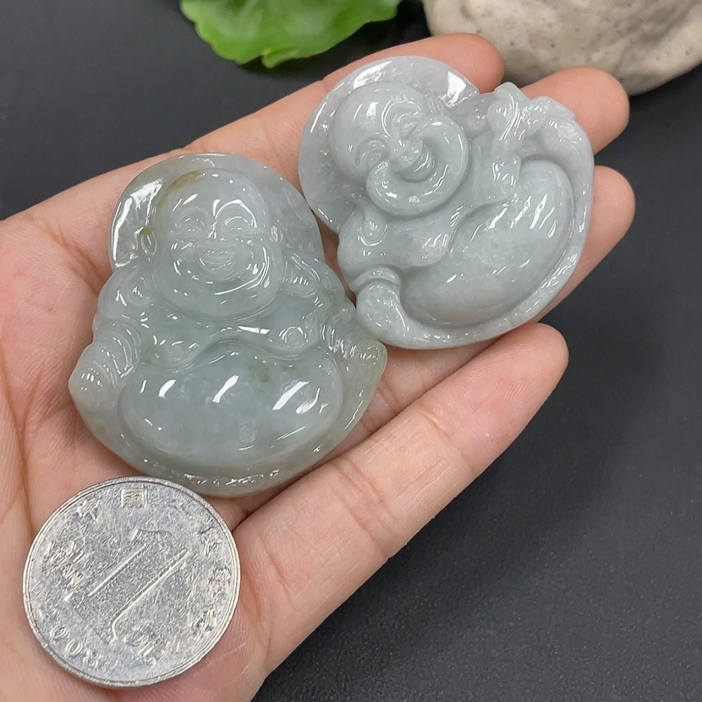F18041755 Jadeite Buddha Pendant Sell as a Lot