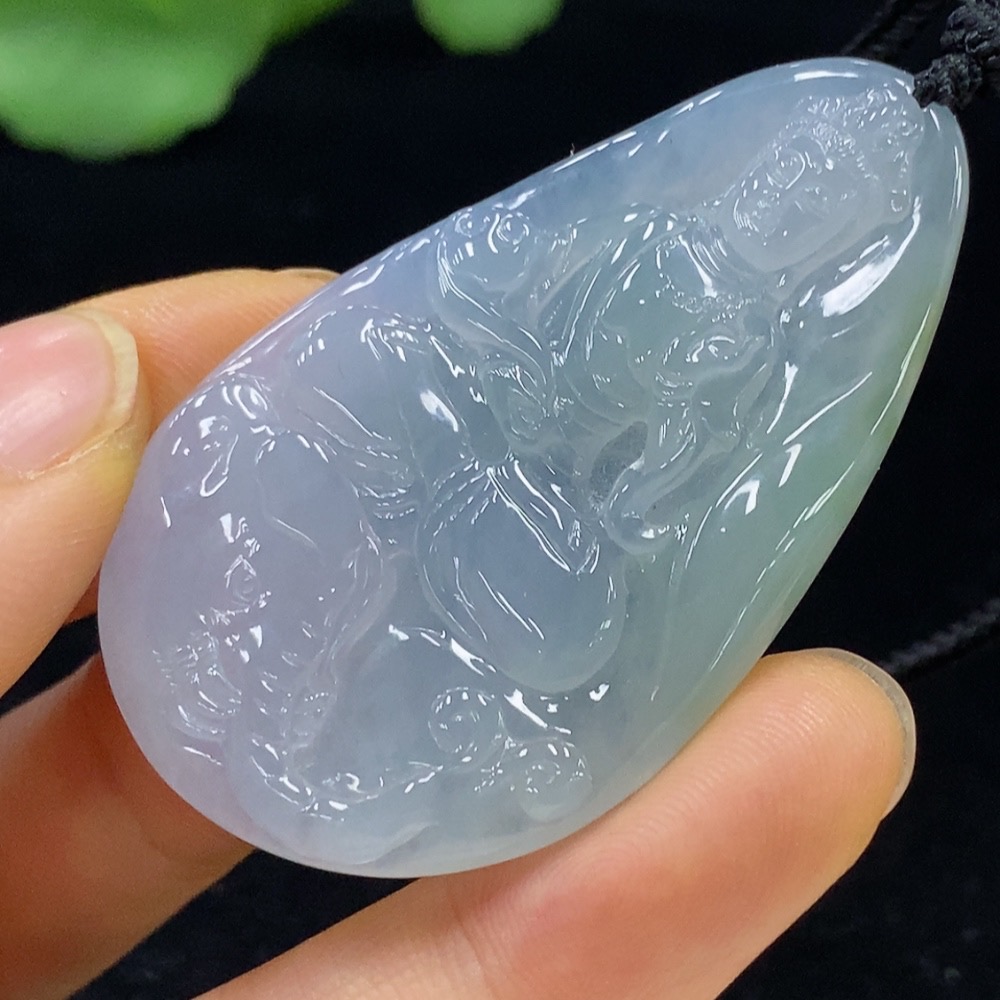 F35133666 Jadeite Guanyin Pendant Total Weight About 20.63g (Including Rope Weight)