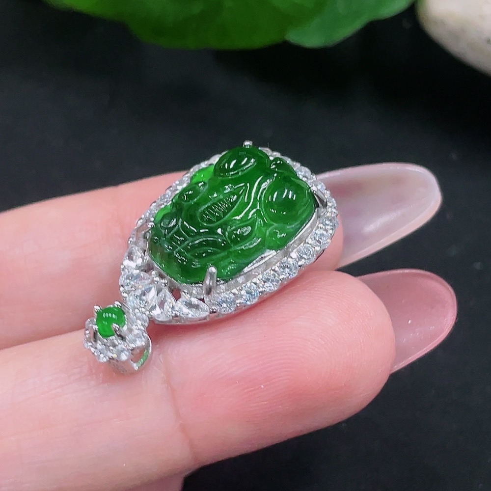 F34013158 Jadeite Inlaid Pendant Total Weight Approx.4g Non-Gold Inlaid With Non-A Grade Beads