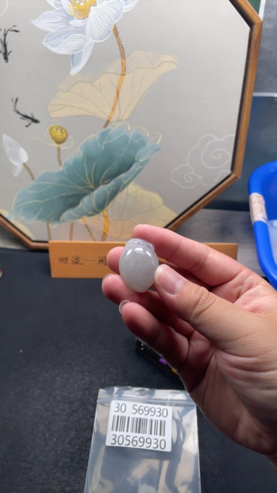 F30569930 Jadeite Peach Pendant Total Weight About 12.5g