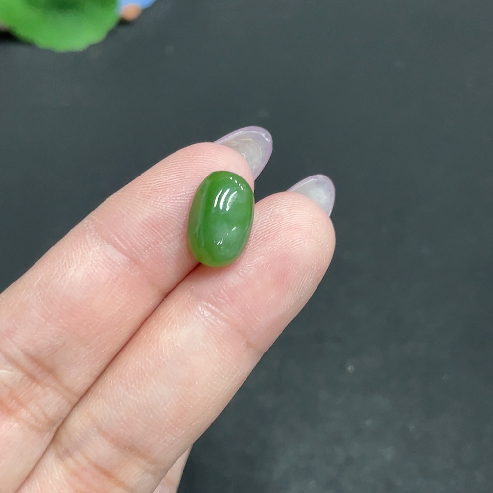 H32805826 Hetian Jade Egg-shaped Pendant