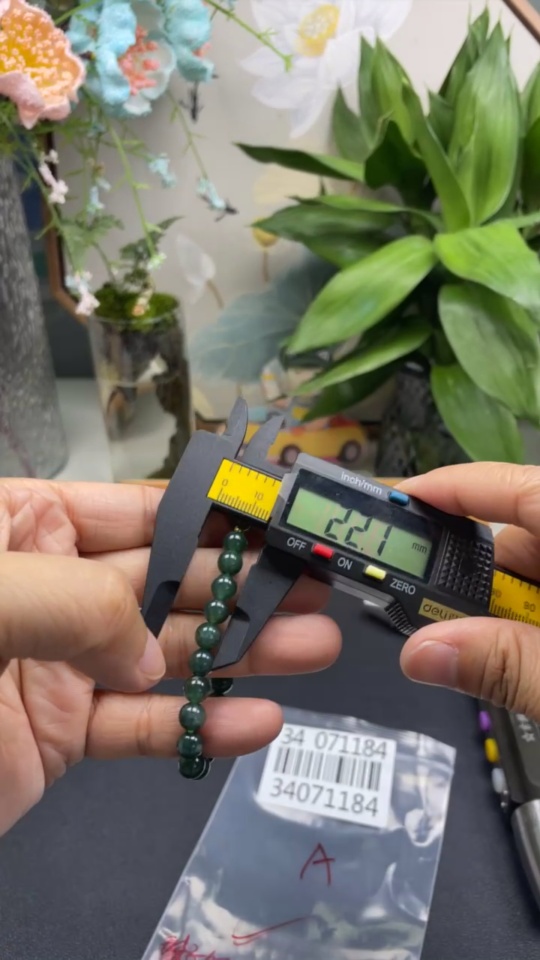 F34071184 Jadeite Bracelet Card 6.8mm approx. Total weight about 14.87g Beads Au97% Rest non-gold