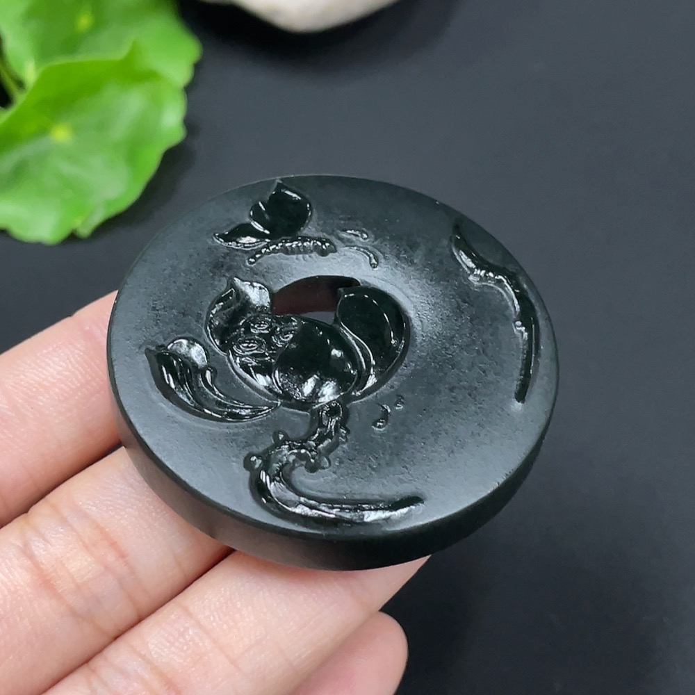 H26041805 Hetian Jade Pendant Lotus Total Weight About 35.2g
