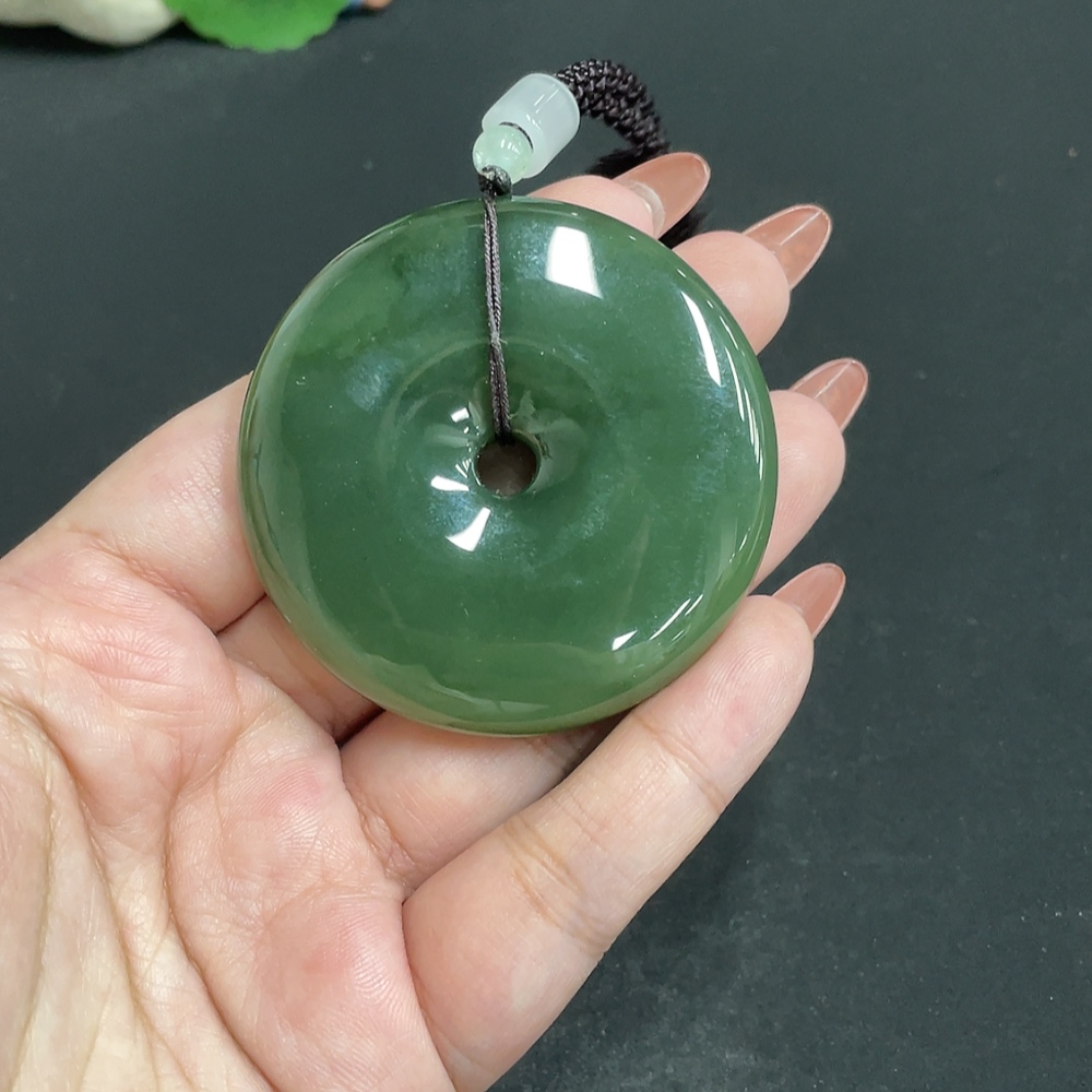 H34005799 Hetian Jade Pendant - Peace Buckle