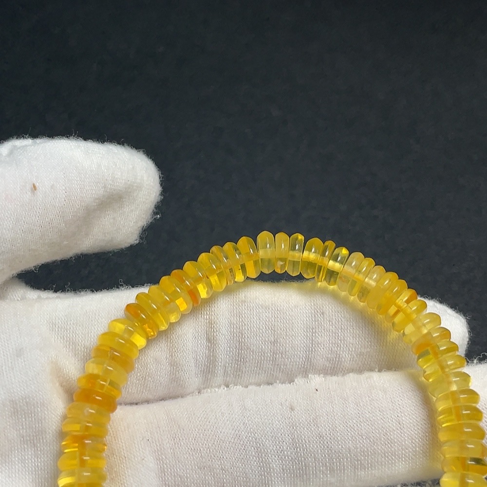 C33852926 Amber Beeswax Bracelet Total Weight Approx. 6.8g Size About 7.1mm