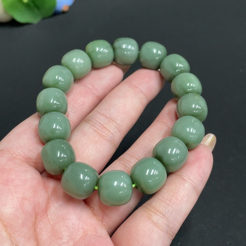 H32780977 Hetian Jade Bracelet, Approx. 12.4 mm Beads, Total Weight Approx. 57.2g