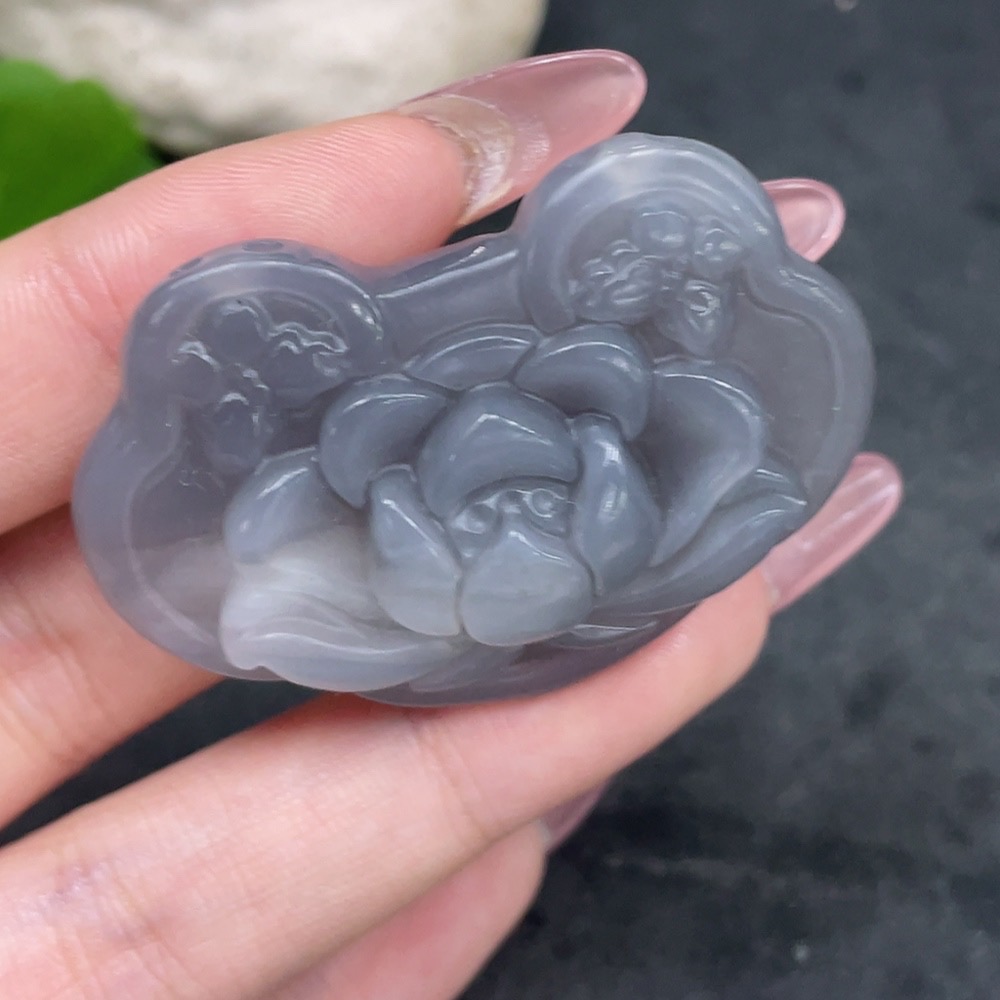 H33944532 Hetian Jade Pendant - Prosperity in Full Bloom (Total weight: approx. 22.2g)