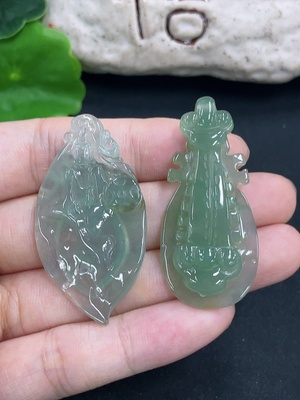 F46515666 翡翠挂件一手走