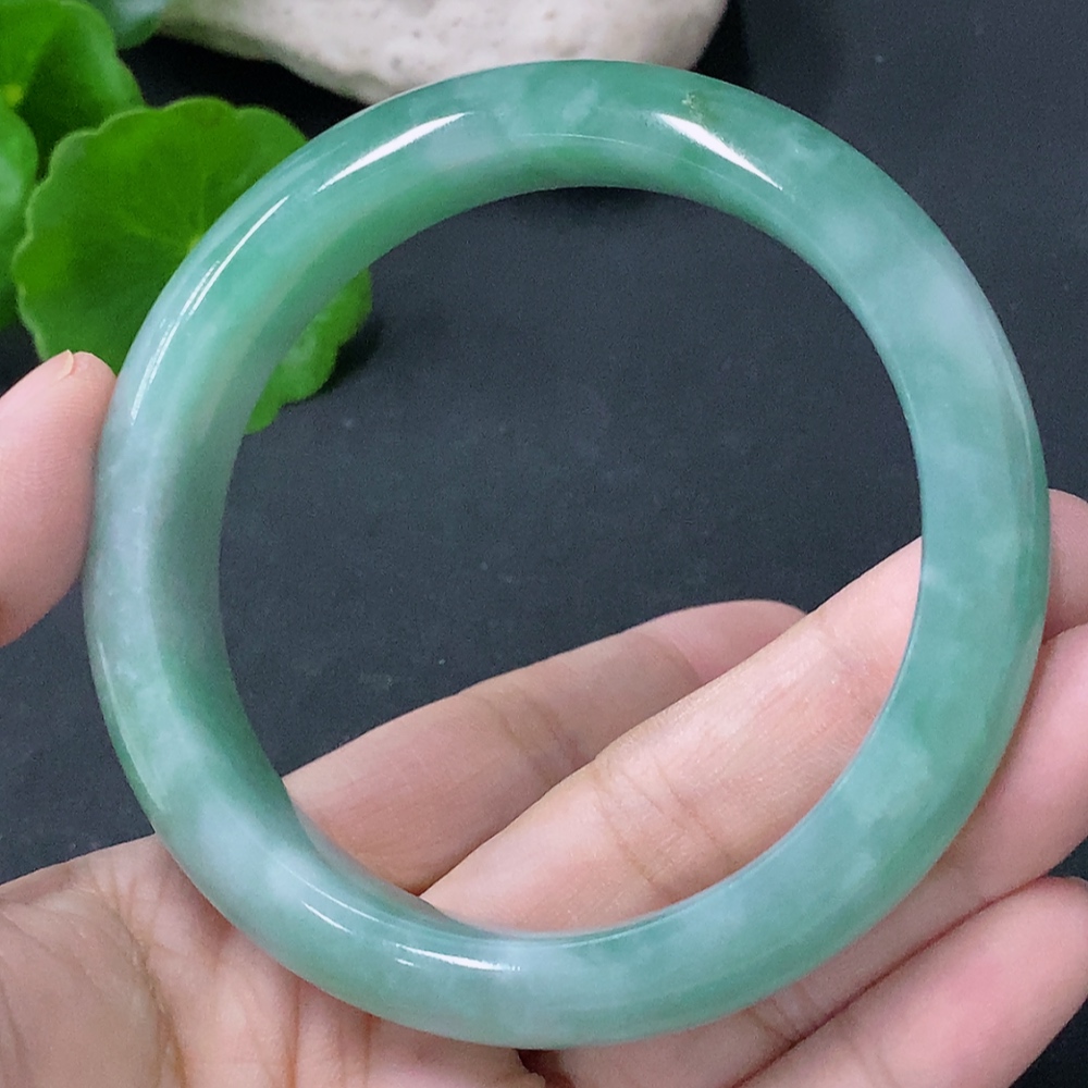 F33849442 Jadeite Round Bracelet Size 58.5mm Total Weight Approx. 72.9g