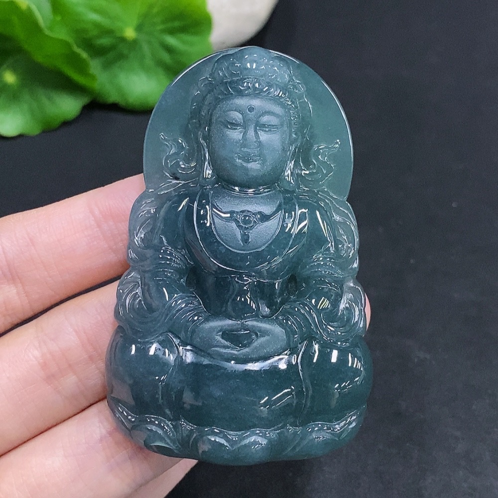 F34968171 Jadeite Guanyin Pendant Total Weight Approximately 53.3 Grams