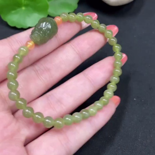 H35085412 Hetian Jade Bracelet, approx. 4.8mm, total weight approx. 9.1g, accessories not Hetian Jade