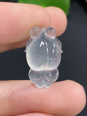F42968881 翡翠金鱼镶嵌件 货品总重约2.13g