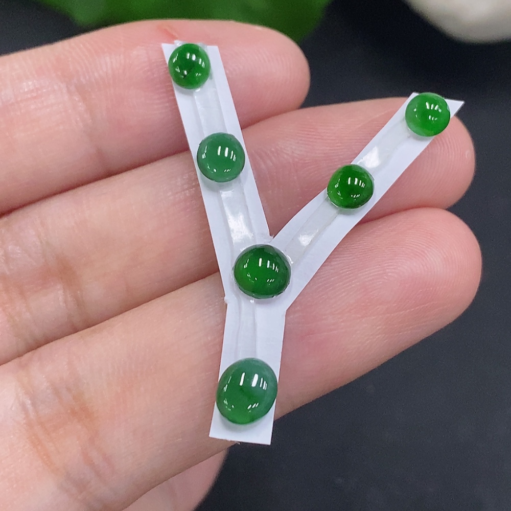 F32800600 Jadeite Cabochon