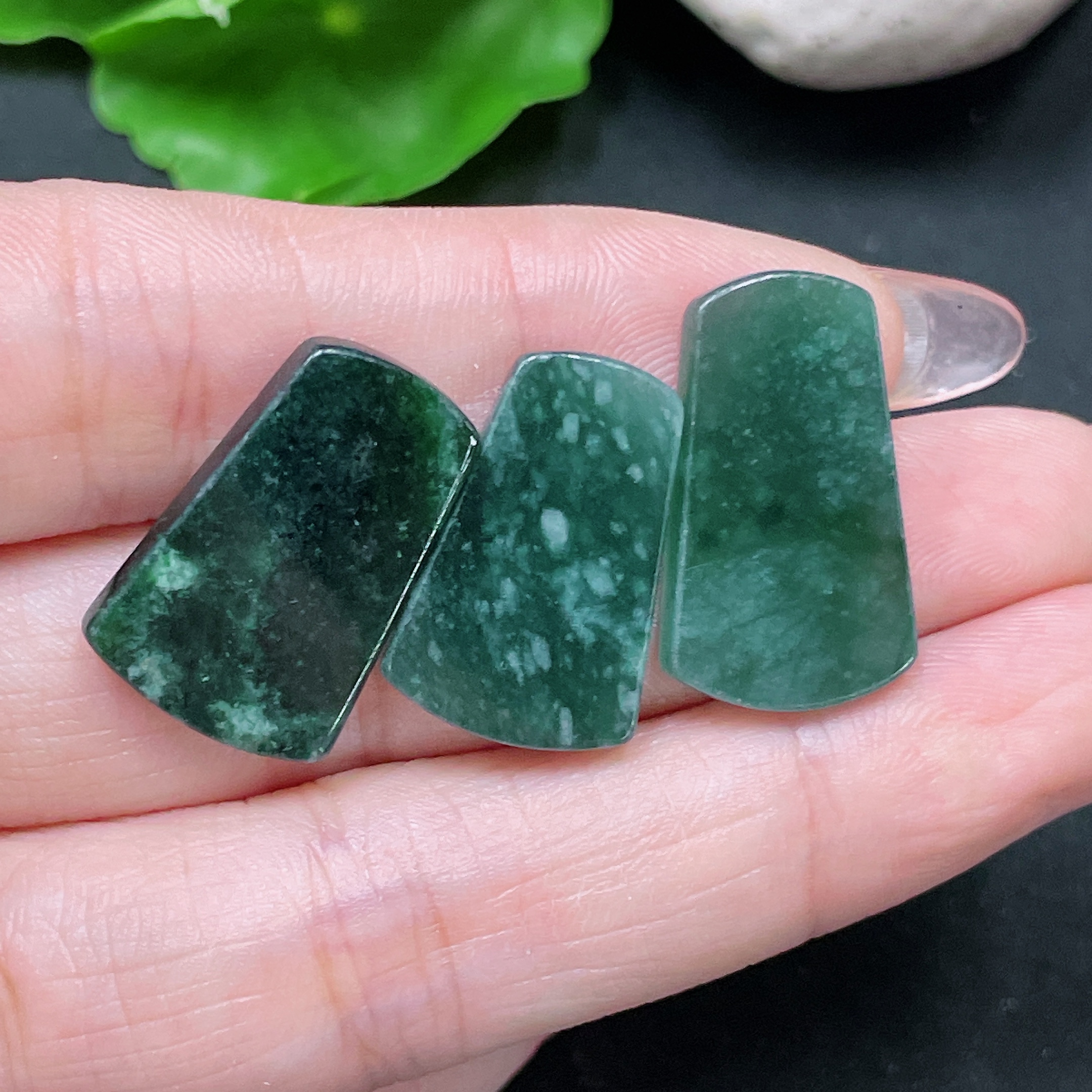 F34021409 Jadeite Pendant Sell as a Lot